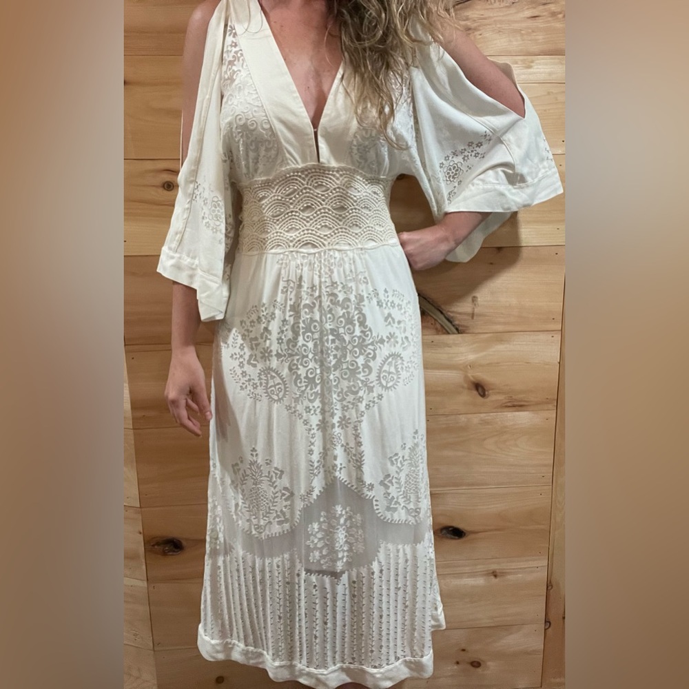 Elegant Off-White Farm Rio Solana Dress Size S - Picture 13 of 16